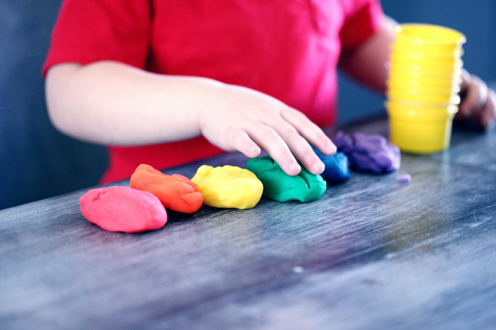 Playdough Mccutcheon 1449934